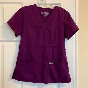 Scrub top
